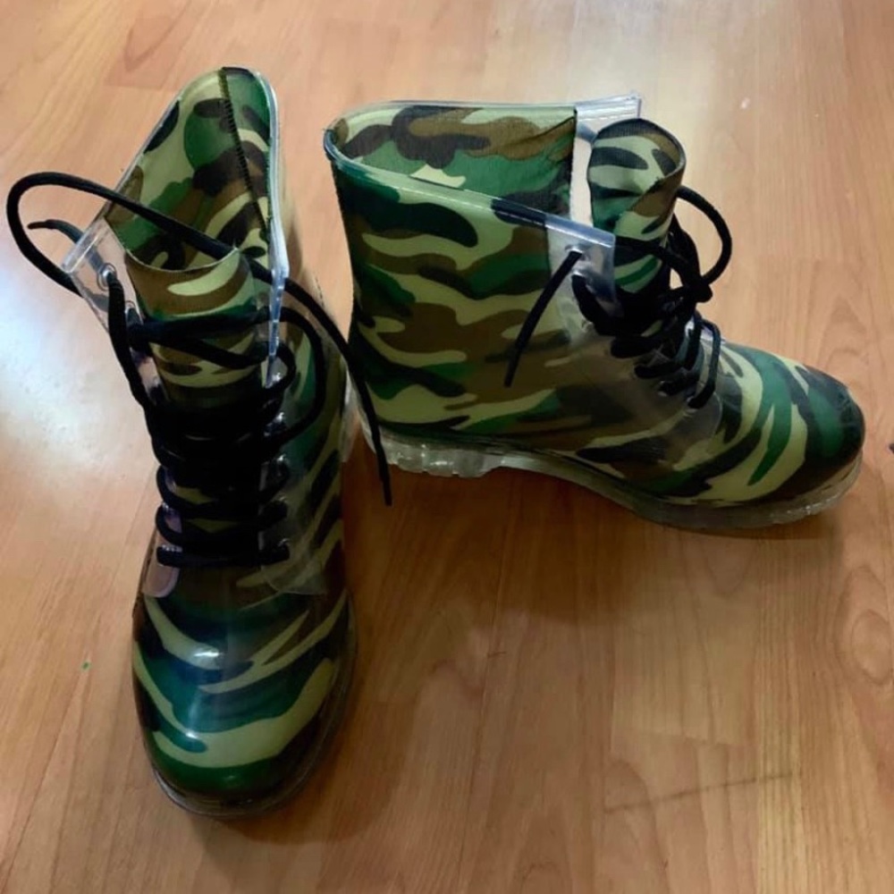 Rain boots